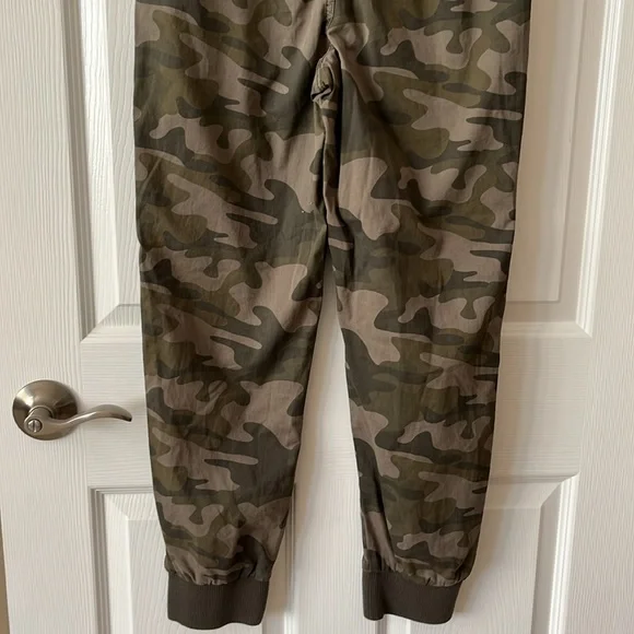 VANILLA STAR Camo Pants - Picture 6 of 12